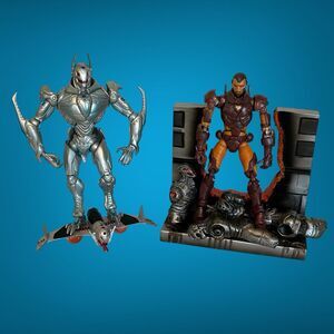 Set Of 2 Toy Biz Marvel Legends 2005 Iron Man W/ Diorama & 2006 Ultron W/Gilder